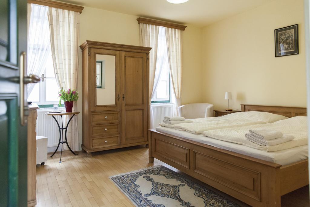 Rezidence Zvon Hotel Znojmo Room photo